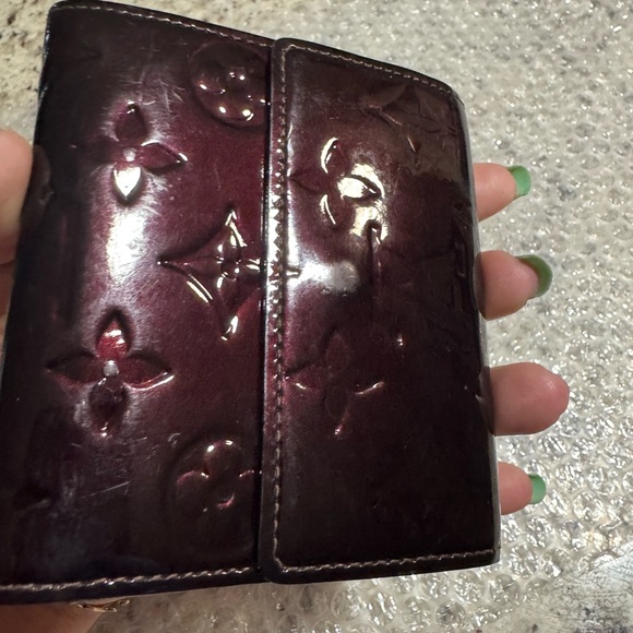 Louis Vuitton Vernis Amarante Monogram Envelope - Used - Picture 3 of 10